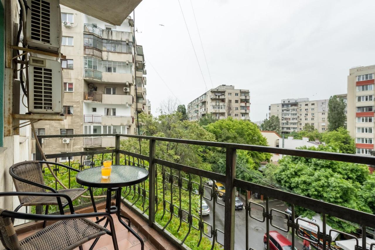 Felicity Apartment By The Park Bukarest Eksteriør billede