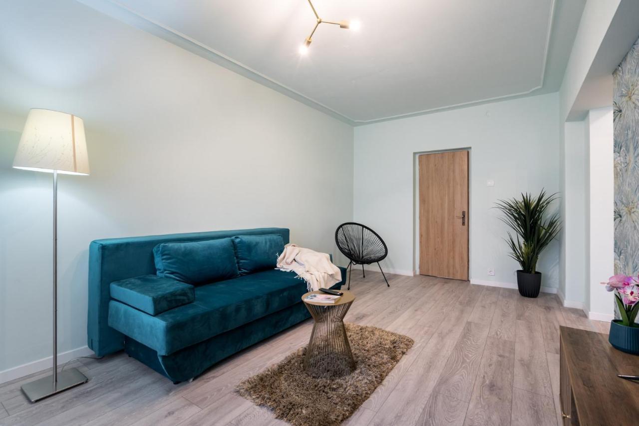 Felicity Apartment By The Park Bukarest Eksteriør billede