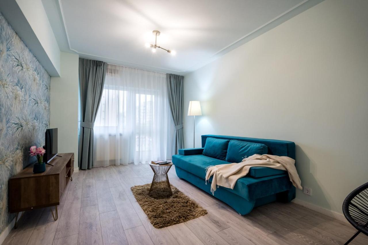 Felicity Apartment By The Park Bukarest Eksteriør billede