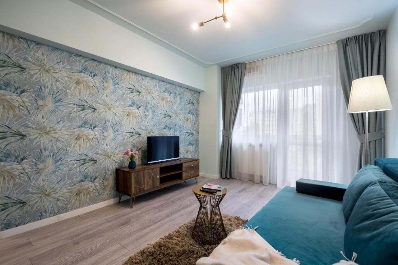 Felicity Apartment By The Park Bukarest Eksteriør billede